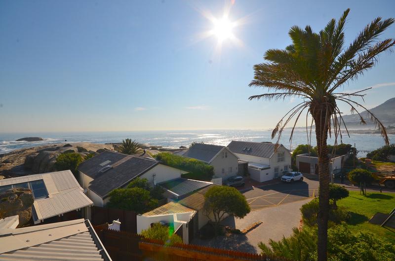 3 Bedroom Property for Sale in Camps Bay Western Cape